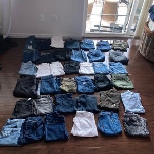 40 pairs of Designer Jeans